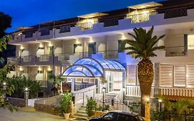 Hotel Serenity Tolo